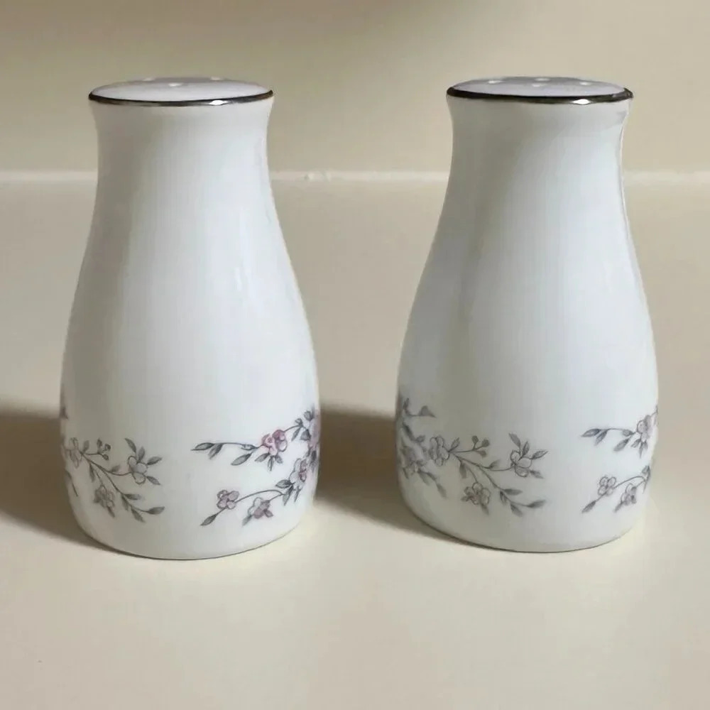 Fine Japan Silver rim floral Salt & Pepper Set - Picture 2 of 4